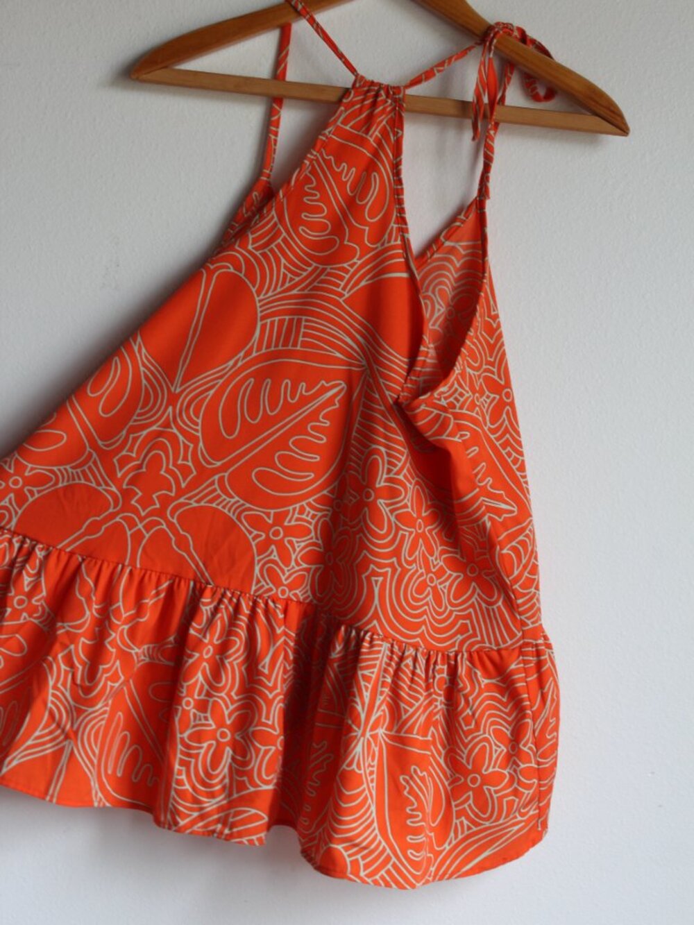 Manuheali'i blouse size Medium - Picture 3 of 4